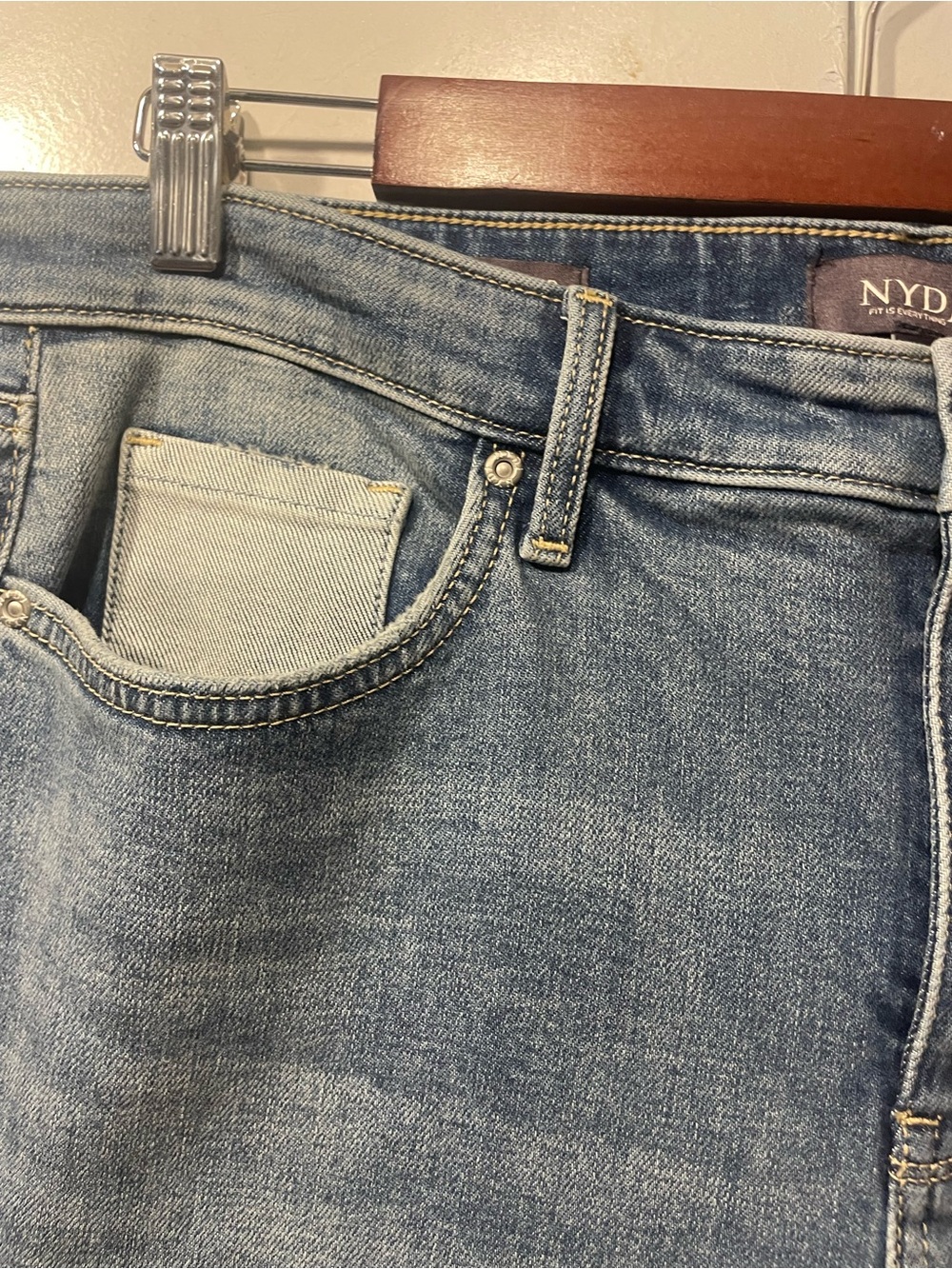 NYDJ Light Blue Margot Girlfriend Jeans with Floral Patch - Picture 5 of 8